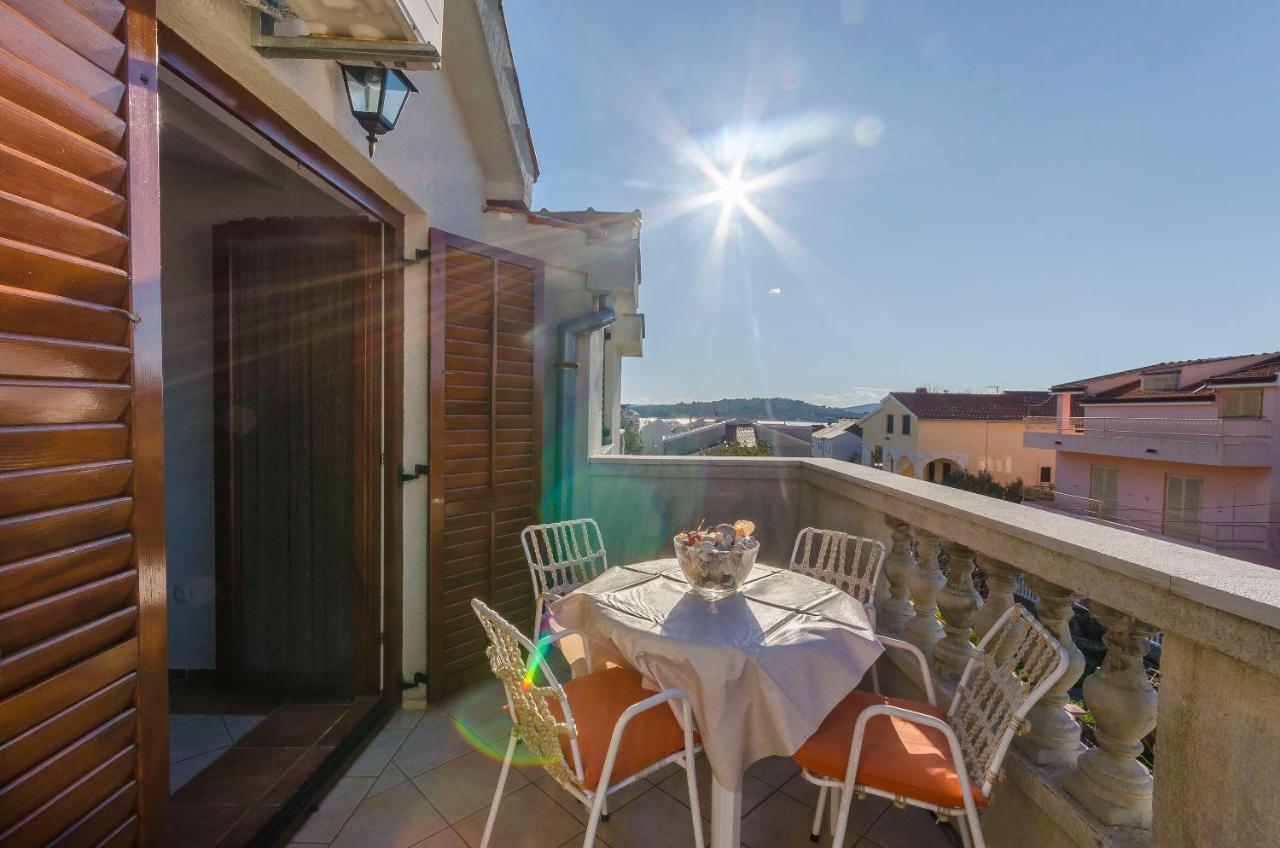 Apartments Villa Estella 斯里马 外观 照片