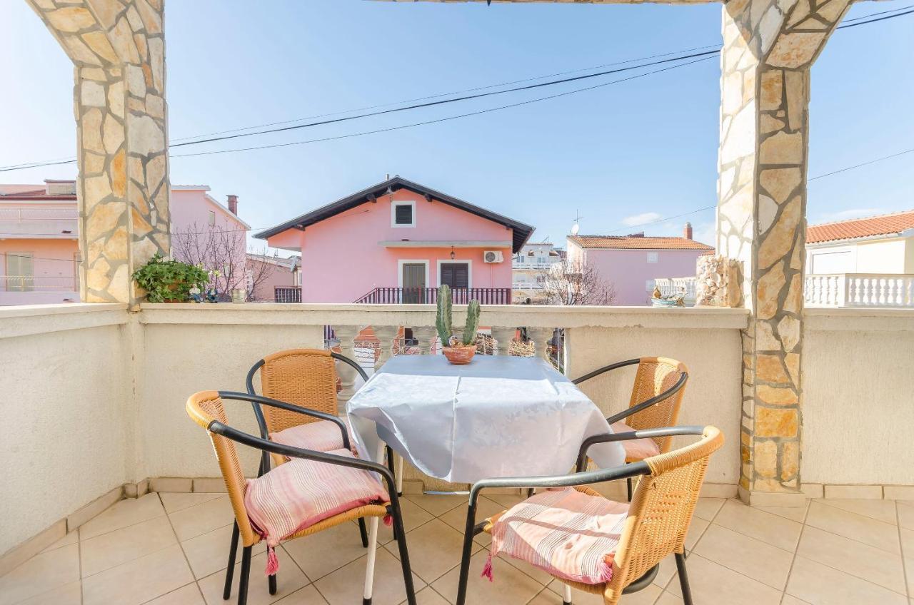Apartments Villa Estella 斯里马 外观 照片