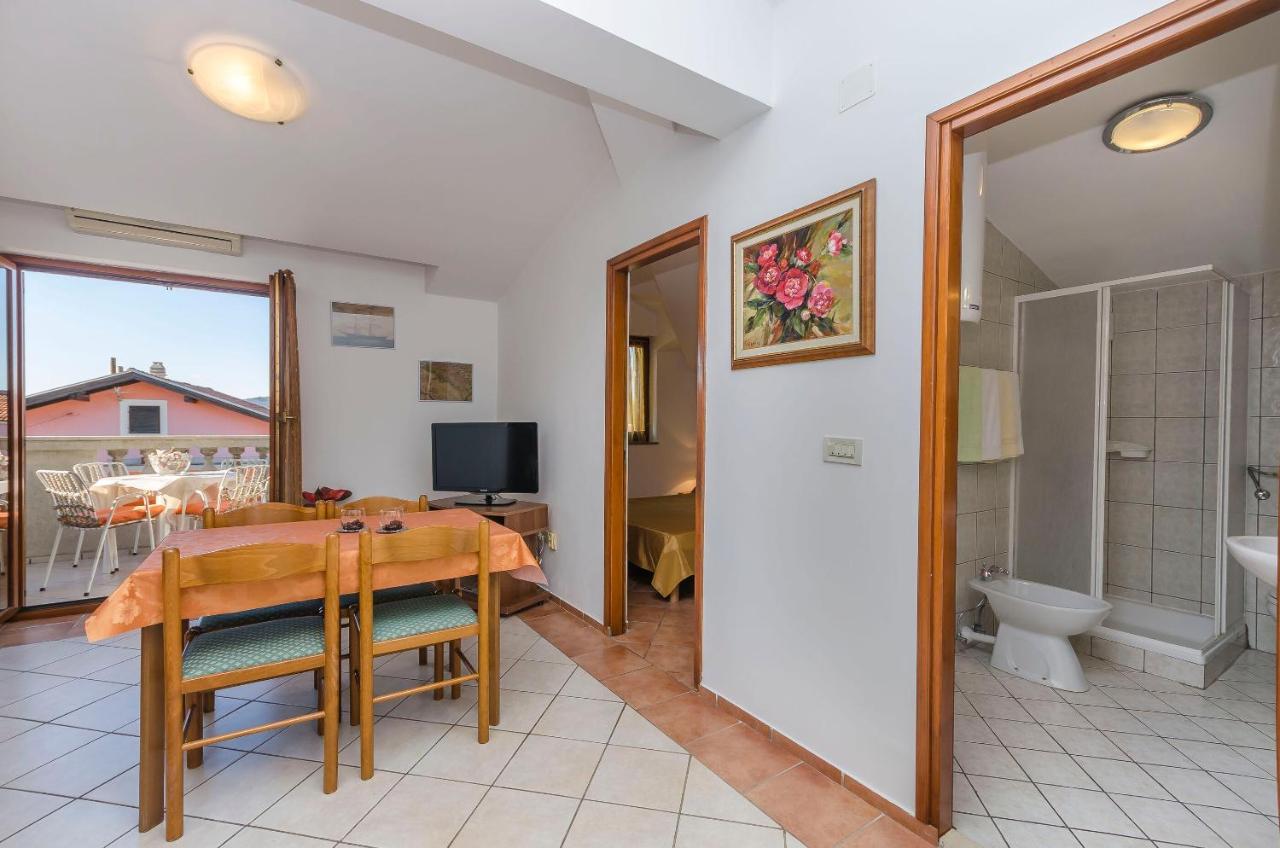 Apartments Villa Estella 斯里马 外观 照片
